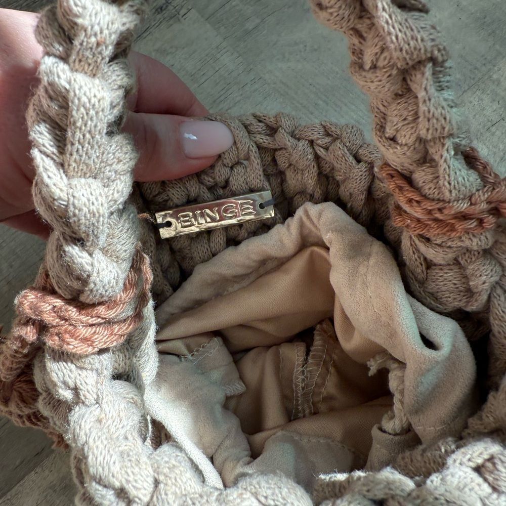 Binge Amalfi Handcrafted Tan Woven Bag - Picture 6 of 7